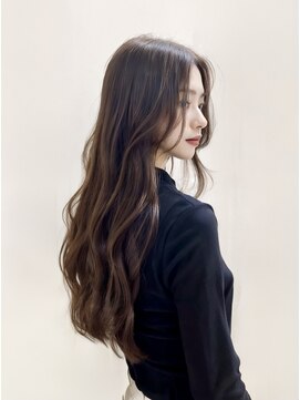 ニーフ 恵比寿(neaf) イメチェン　ホワイトブロンド　外ハネボブ 美髪　ワイドバング