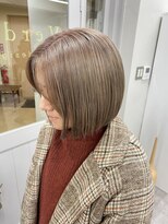 ヴェルダ 池袋店(verda)&nbsp;切りっぱなしボブ×ベージュカラー