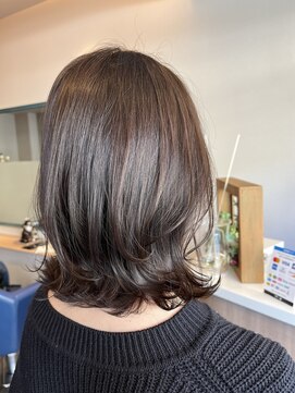 リアン(Lien) ミディアムレイヤーヘア