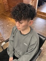 ヴィップルーム(viproom) ウルフ/アッシュブラック/カルマパーマ/ベリーショート