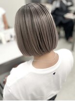 リル バイ ジルブラン(Lil by JIL BLAN) ショートボブグレージュハイライトレイヤーカット髪質改善