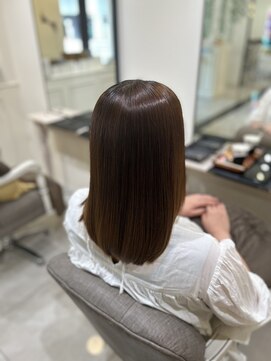 ブランニューイヴ 生駒店(Brand new eve) 艶