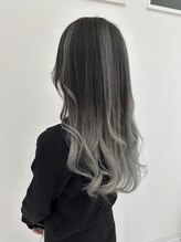 ヘアアンドメイク ムーア(Muuua) バレイヤージュカラー
