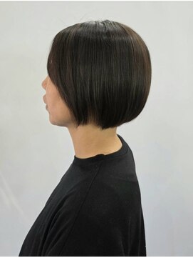 ヘア イノウエ HAIR INOUE 大人ショートボブ