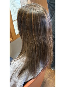 フフ 瀬戸店(FuFu) ハイライト×アルカリ除去頭皮トリートメント