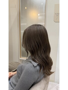 アストレアバイニケ(ASTRAEA by nike) ミルクティーグレージュ