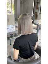 ヴァンクラウド 奈良店(VENT-CLOUD)&nbsp;ブリーチ×透明感シルバーグレージュ♪10代20代人気♪