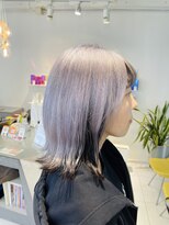 ステラ ヘア デザイン サロン(STELLA hair design salon)&nbsp;ホワイトシルバーデザインカラー×ボブレイヤー 【由比藤】