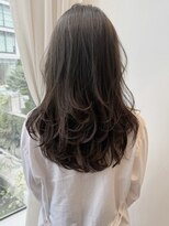 バイオレット 表参道店(Violet)&nbsp;Aラインロングレイヤー小顔ヘア赤味消しオリーヴブラウン