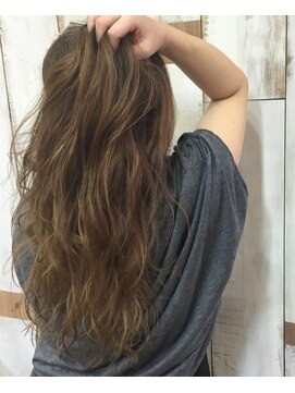 ベロニカ(Beronica) レイヤーウェーブ