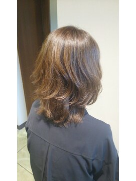 ヘアー ル シェーヌ キューブ(hair le chene CUBE) セミウルフ