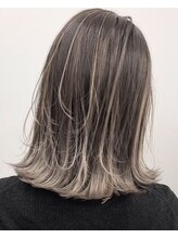 ママさん世代や白髪が気になる方にもおすすめデザインご提案させて頂いています◎／バレイヤージュ・吉祥寺
