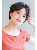 メーヴェ(Mowen)&nbsp;mowen 南堀江 クールショート×オリーブカラー×大人可愛い