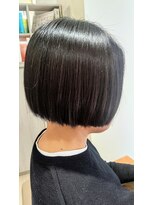 ヴィサージュファイン(VISAGE fine) ミニボブ ボブ 小顔 切りっぱなし