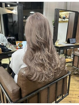 アルカナ 明治神宮前原宿(ARCANA) ミルクティーベージュ　ハイライトベージュ　透明感カラー 原宿