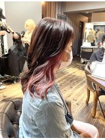 ヘアアンドメイク エジェリ(hair&make egerie)&nbsp;くすみピンクインナーカラー・ミディアムロブ
