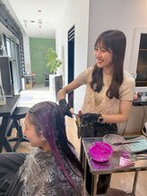 ツヤと透明感を叶えるこだわりのカラー施術