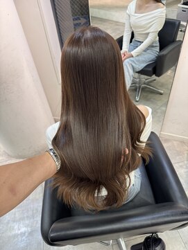 Lulu【3月上旬OPEN(予定)】 グレージュカラー