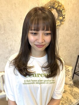 ディーヴァヘアーエズ(DIVA hair Eze) ブリーチなしカラー◎ミディアムレイヤーグレージュ透明感