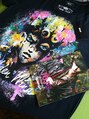 ロッキンヘアー(Rockin' hair) ジョジョ×glambのTシャツ。ジョジョ好きです！