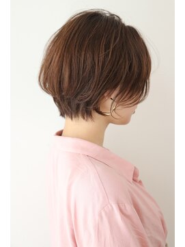 ビーハイブアヴェダ PARCO2店(BEHIVE AVEDA) [BEHIVE 高橋]　大人カワイイ小顔丸みショートボブ