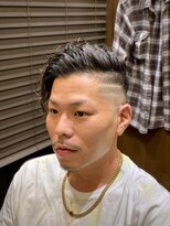 ヒロギンザバーバーショップ 丸の内店(HIRO GINZA BARBER SHOP)&nbsp;フェードカット×かきあげ×スパイラルパーマ