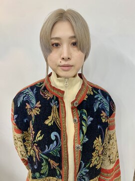 フィル(fil) デザインショート／ハイトーンミルクティー