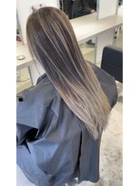 エイトデイズ 三宮駅前店(EIGHT days) 【外国人風】バレイヤージュスタイル♪