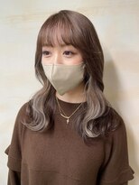 アンククロス 表参道(ANKH CROSS)&nbsp;ホワイトのイヤリングカラー♪