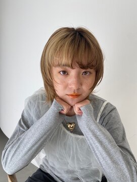 フィット ヒュー 千葉(fit hue) 黒髪/オリーブグレー/ココアベージュ/小顔/クラゲヘアー