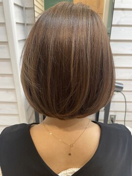 ヘアーアンドメイク アシュレ(Hair&Make assur'e) ツヤボブ