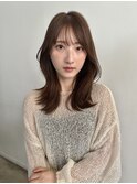 ワンカールで仕上がるミディアムレイヤースタイル
