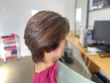 ホワイトアンドブラックの雰囲気（乾かすそして手での仕上げ＊と店内）