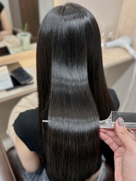 セライロ 千葉(celilo) 髪質改善ストレート 艶髪 美髪【momoka】