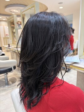 アッシュ 仙川店(Ash) ハッシュカットミディアムレイヤーくびれハイライト40代50代60代