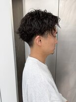 ビューナゴヤ 名駅(VIEW NAGOYA)&nbsp;メンズ/サーフカール/刈り上げセンターパート/波巻きツイスパ