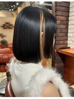 ヘアメイク フレンシア(hair make flencia)&nbsp;遊び心満点！美艶黒髪のインナーカラーボブ【071スタイル】