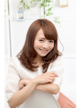 リフ(Ref.) ふんわりカールの甘かわセミロング♪