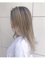 ジゼル(gisele)&nbsp;エアータッチ×スクエアバレイヤージュ