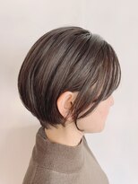 ブロッサム 若葉店(Blossom) 黒髪でも映えるショートボブ