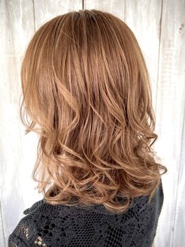 エスハートオブヘアー 植田店(ES Heart of HAIR) 【ES 伊藤】サマースタイル No.75 ペールベージュウェーブボブ