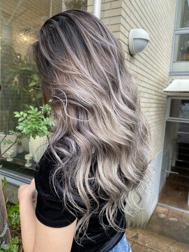 プルメリアドット(Plumeria.) バレイヤージュ × ハイライト