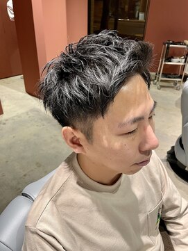 エメン(EMEN) バングUPショート　担当土井