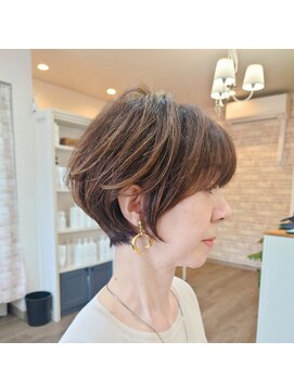 ミエル(miel) マイナス5歳若見えショートヘア、若見えくびれショート