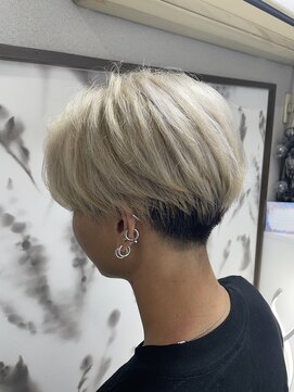 モノ アンド イニ(Mono & inni) メンズハイトーン