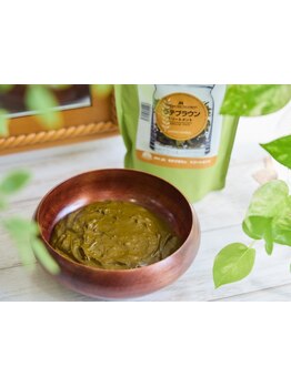 【中板橋駅5分】頭皮に優しく、髪に潤いと艶を与えてくれる♪大人女性の理想の透明感カラーを実現。