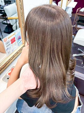 ミシェリー 新宿店(misherry) 韓国風大人可愛いくすみベージュ艶感透明感メルティカラー