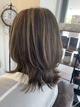 スニップヘア(snip hair) ハイライトカラー