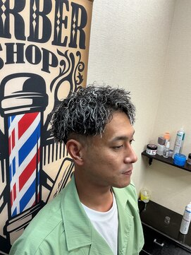 サカモト(SAKAMOTO) スキンフェードツイストメッシュ