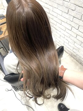 フェリア 渋谷(Feria) 【Feria 渋谷】イルミナxくすみブラウン "Tsuyuki"